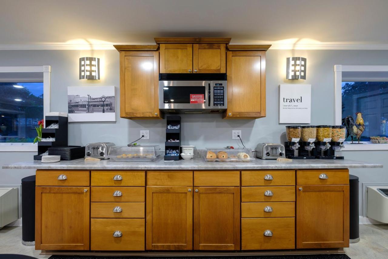 Red Roof Inn And Suites Herkimer Εξωτερικό φωτογραφία