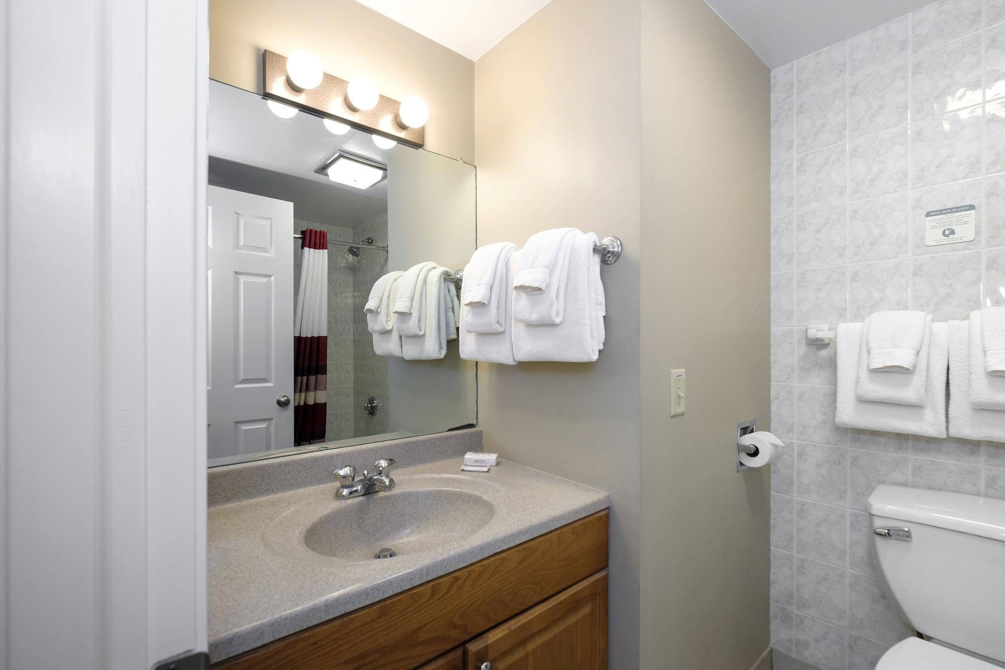 Red Roof Inn And Suites Herkimer Εξωτερικό φωτογραφία