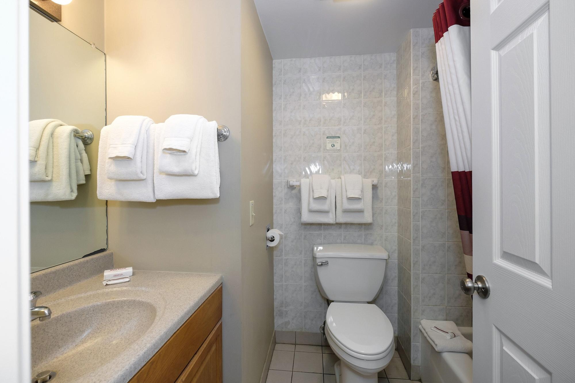Red Roof Inn And Suites Herkimer Εξωτερικό φωτογραφία